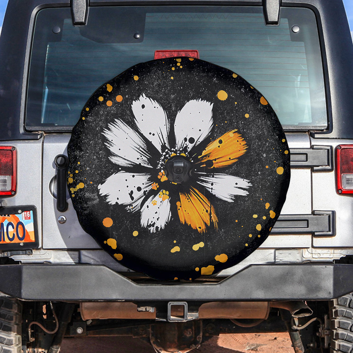 Jeep Girl Dog Paw Daisy Spare Tire Cover