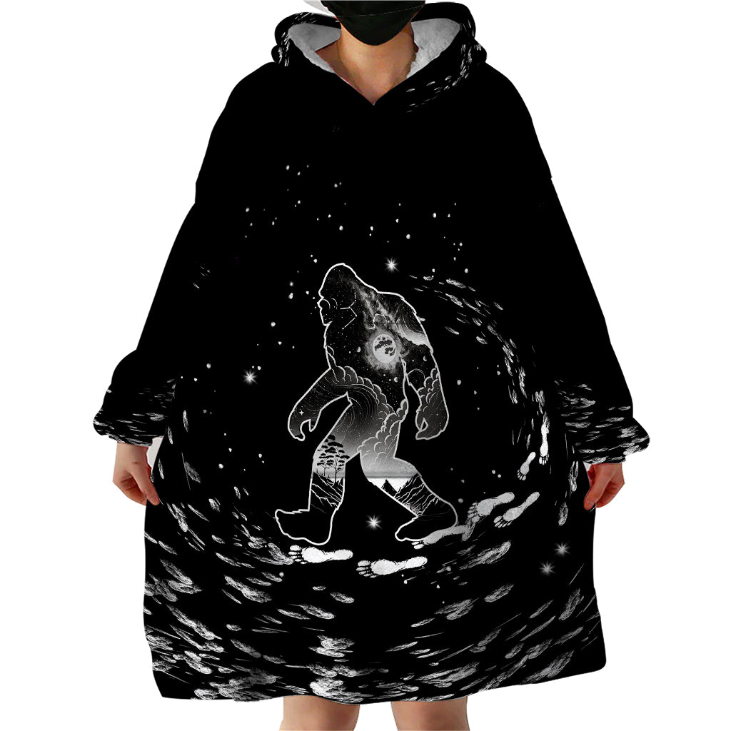 jeep-sasqatch-research-team-wearable-blanket-hoodie