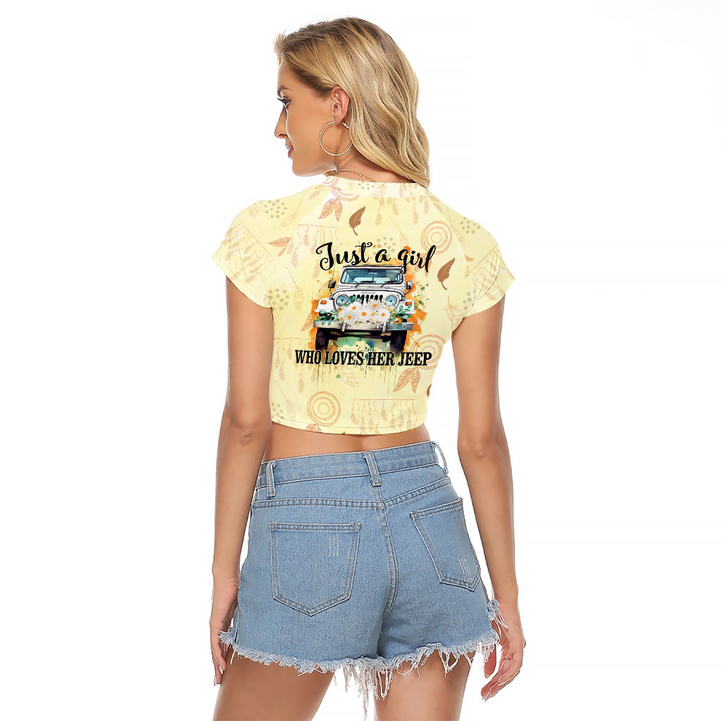 jeep-girl-daisy-raglan-cropped-t-shirt-just-a-girl-who-loves-her-jeep