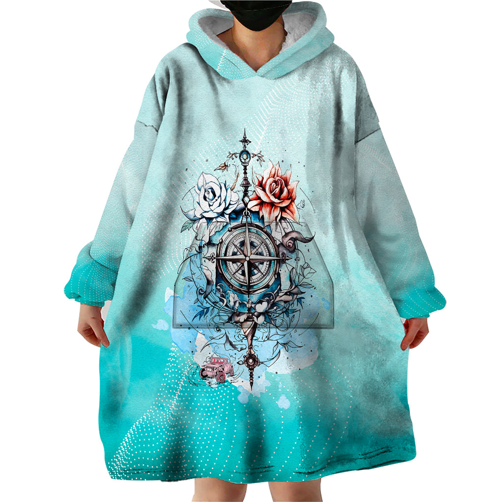 jeep-girl-wearable-blanket-hoodie-floral-compass