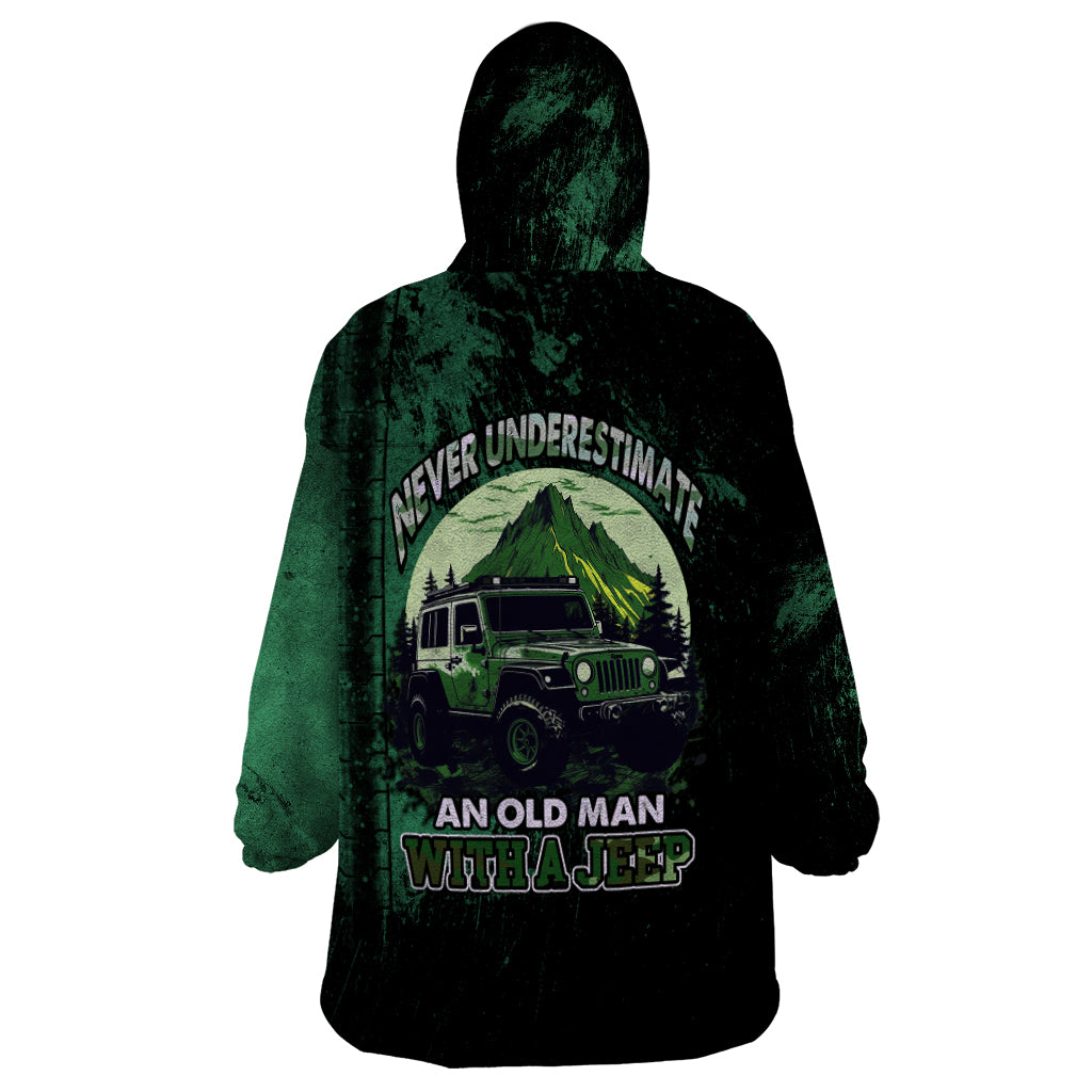 never-underestimate-old-man-with-a-jeep-wearable-blanket-hoodie