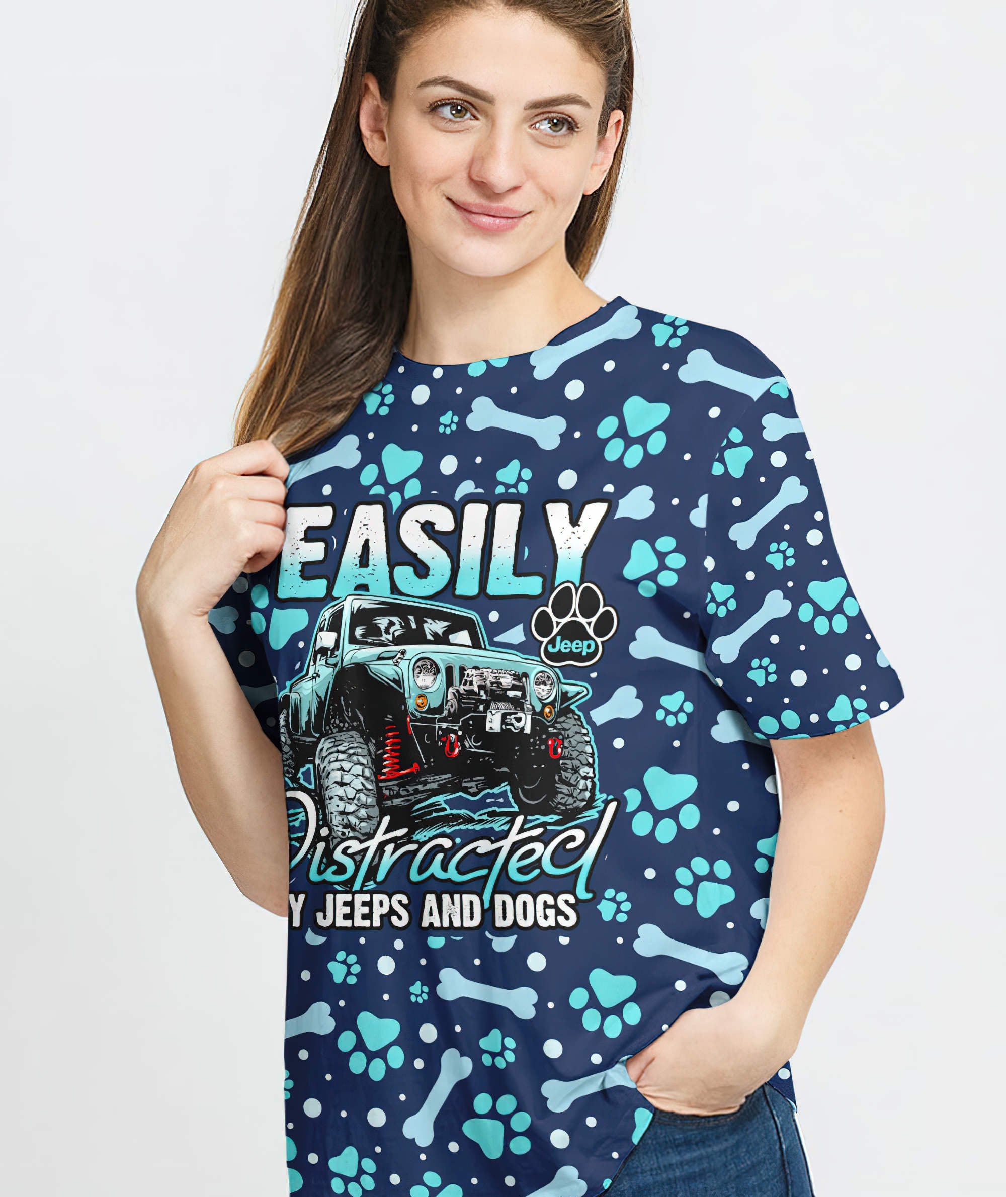 easily-distracted-by-jeeps-and-dogs-t-shirt