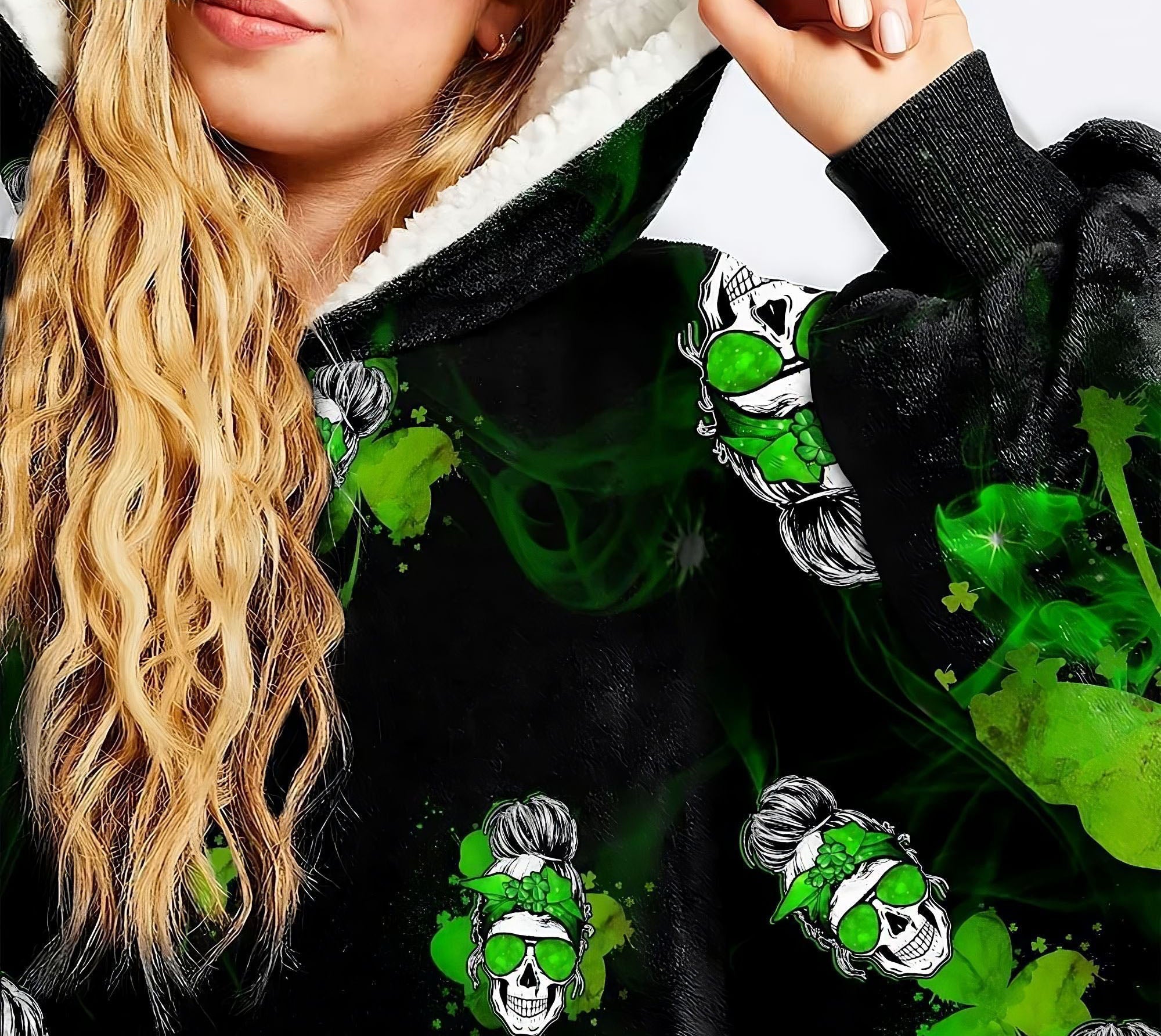 skull-clover-i-do-what-i-want-sherpa-blanket-hoodie-wearable-blanket-hoodie