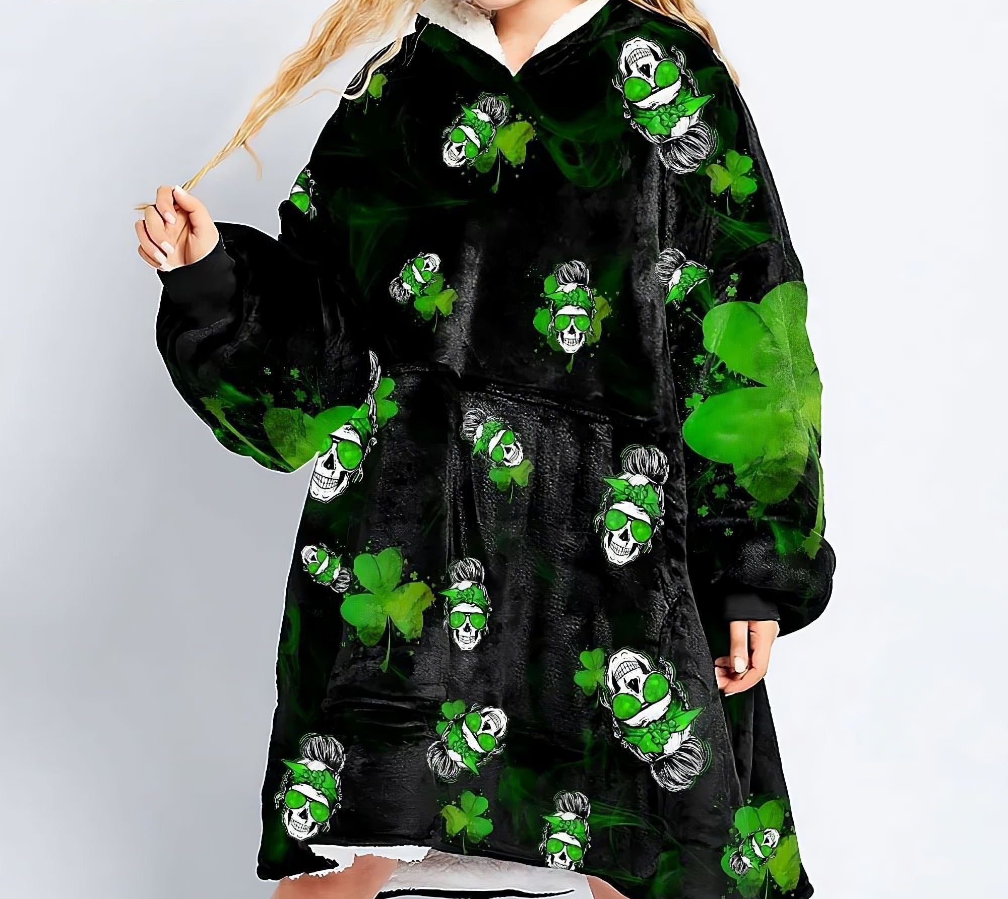 skull-clover-i-do-what-i-want-sherpa-blanket-hoodie-wearable-blanket-hoodie