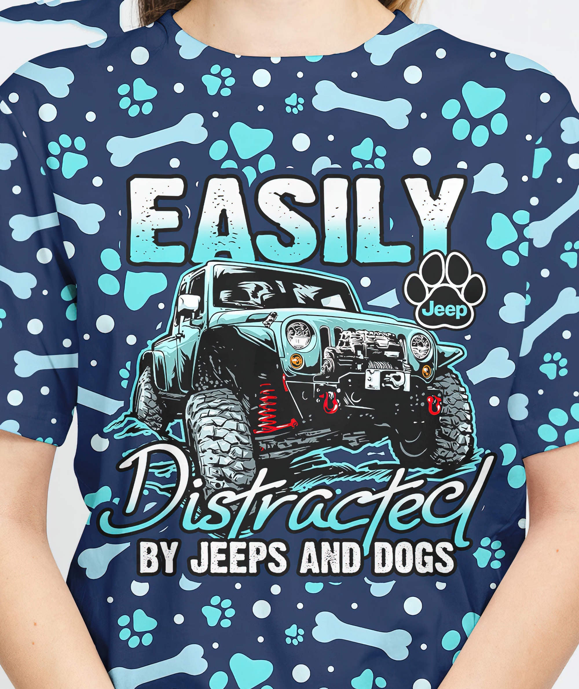 easily-distracted-by-jeeps-and-dogs-t-shirt