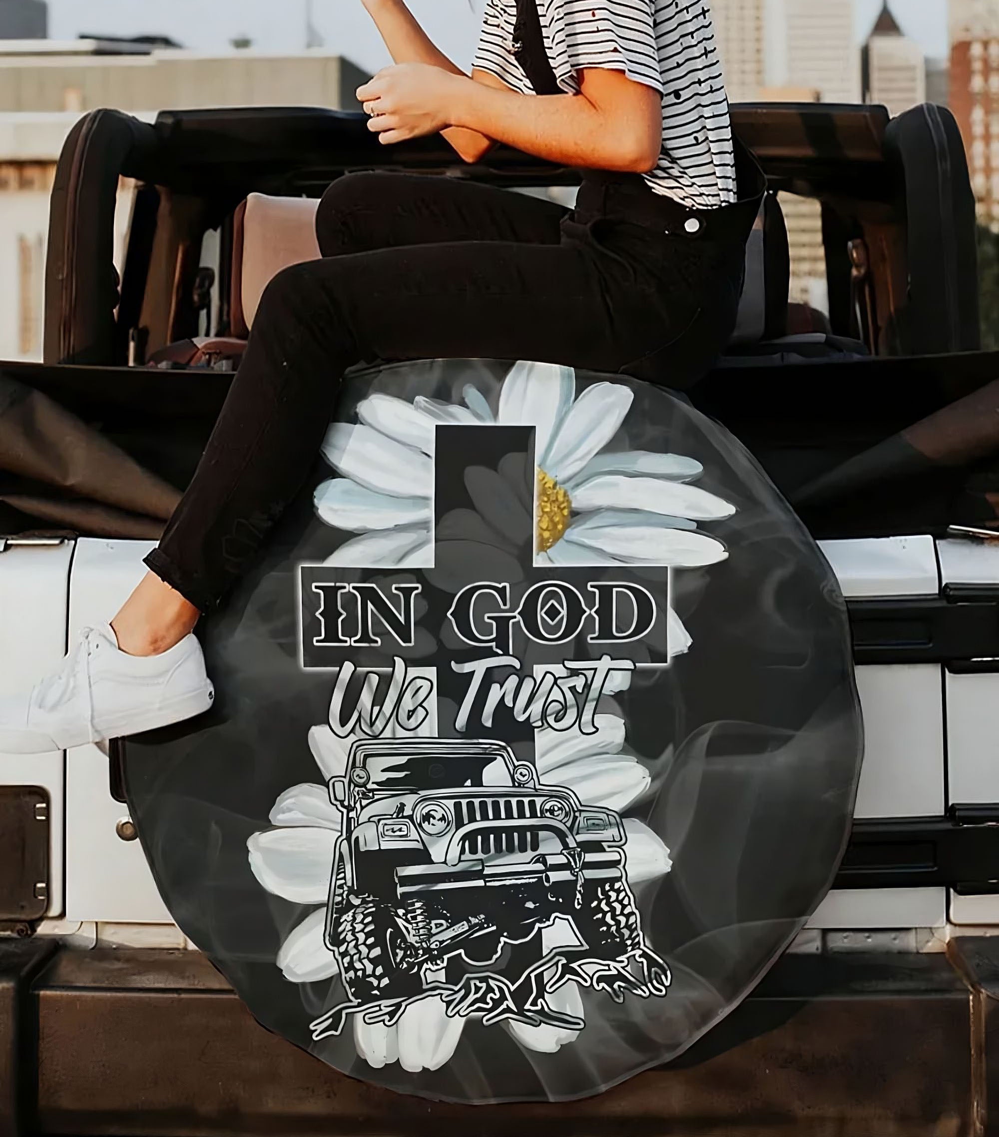 in-god-we-trust-automotive-spare-tire-cover