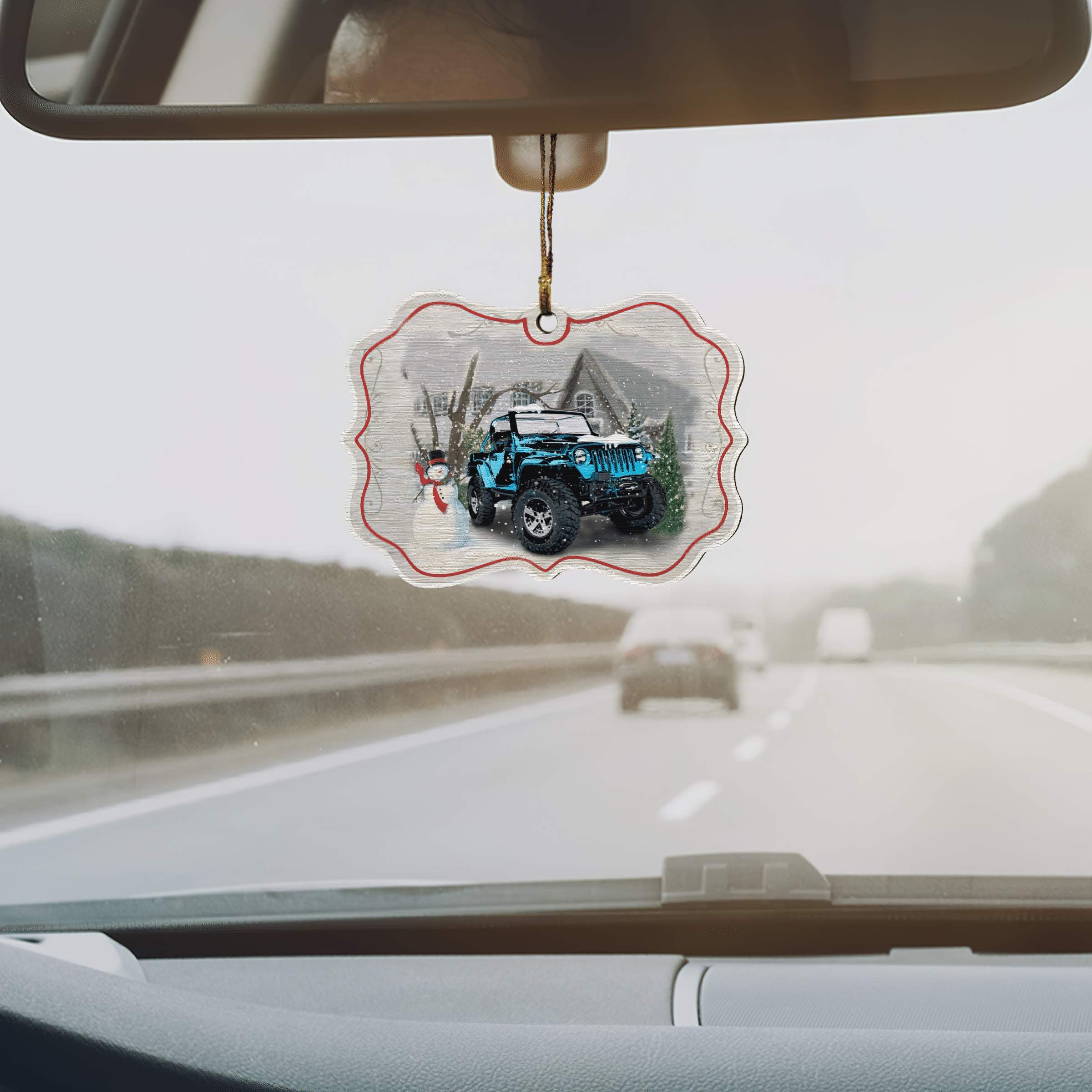 winter-jeep-christmas-ornaments