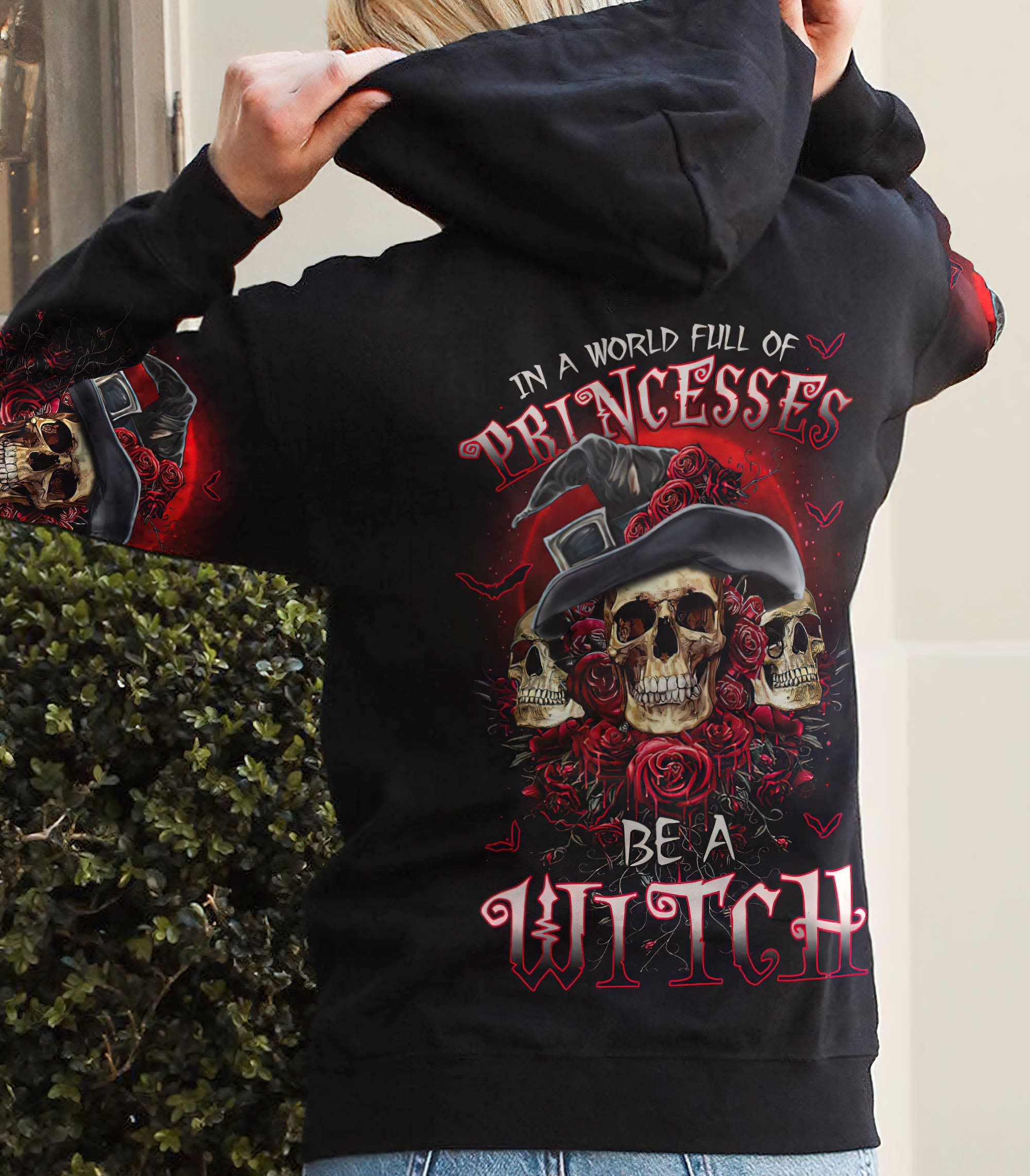 in-a-world-full-of-princesses-skull-rose-all-over-print-hoodie