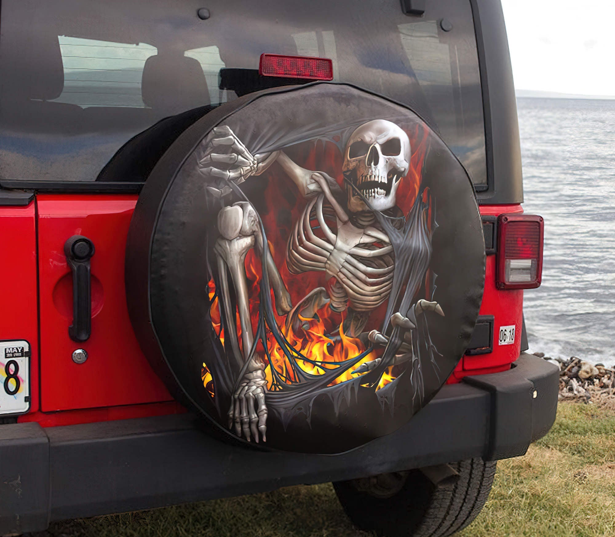 Skull Torn Automotive Jeep Spare Tire Cover