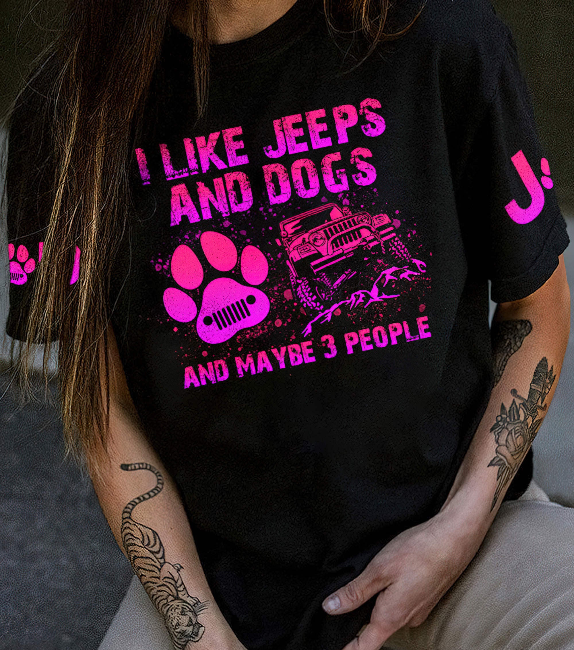 i-like-jeeps-and-dogs-t-shirt