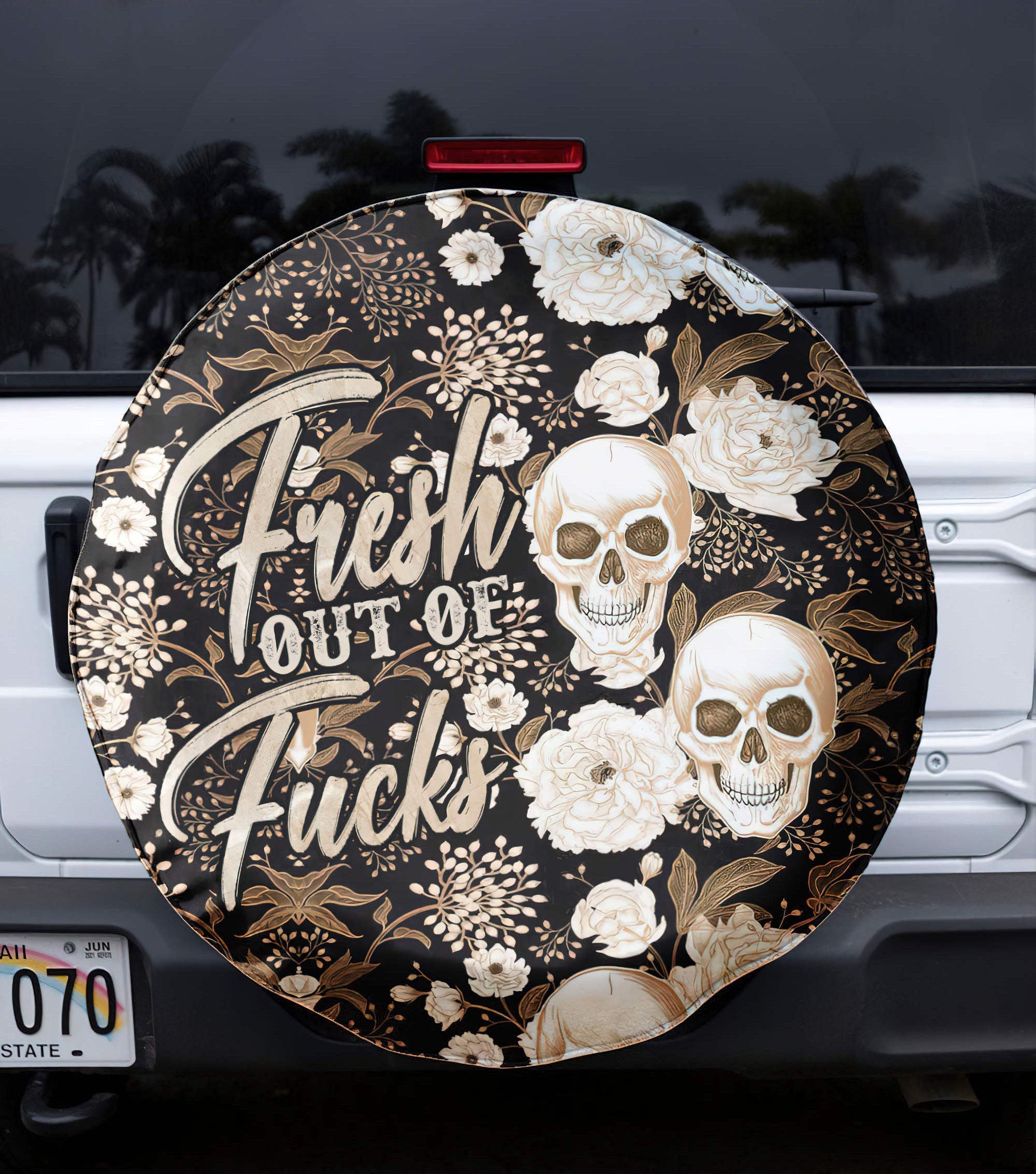 fresh-out-of-f-white-gold-skull-flower-automotive-spare-tire-cover