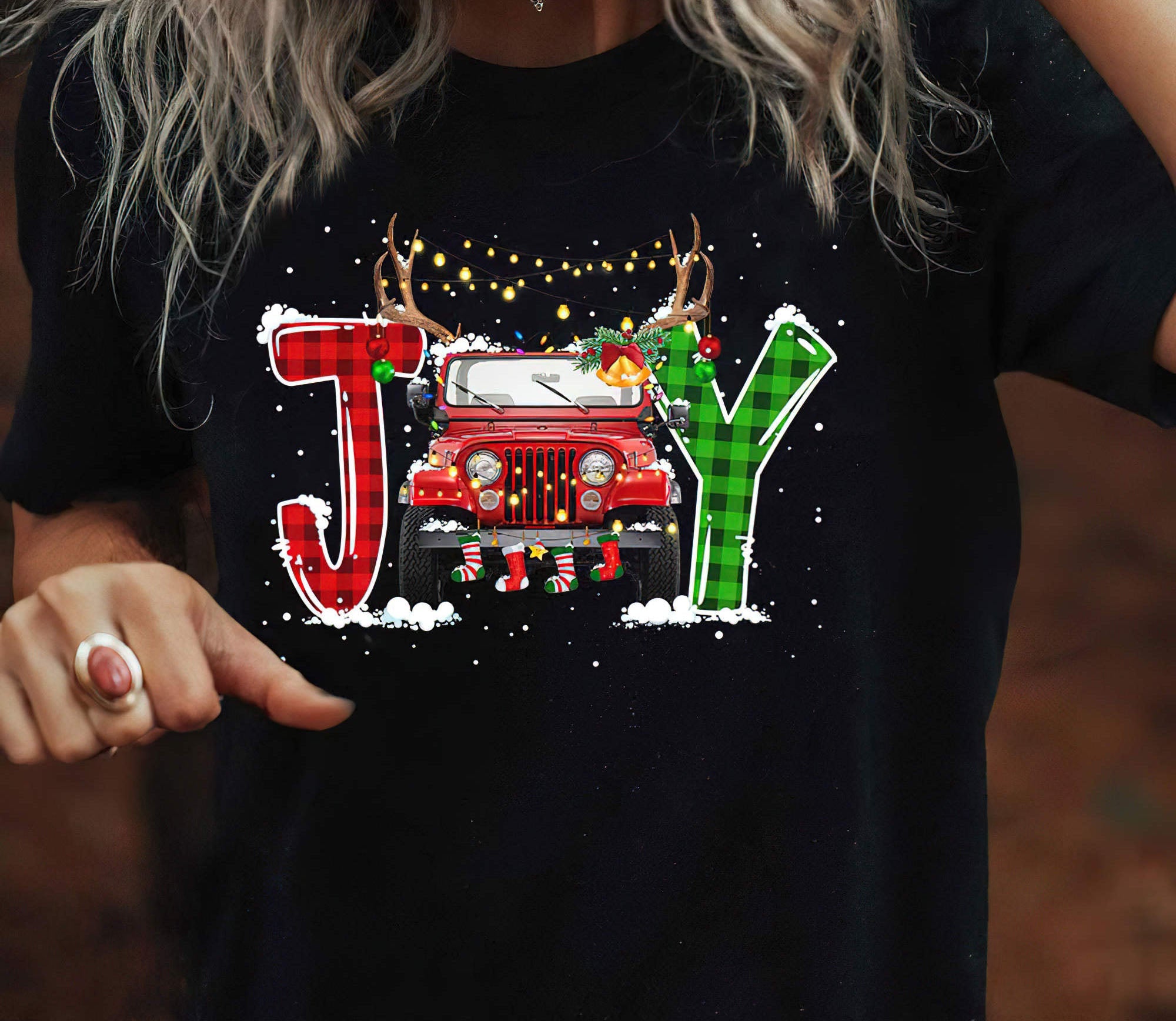 joy-jeep-xmas-1-sided-t-shirt