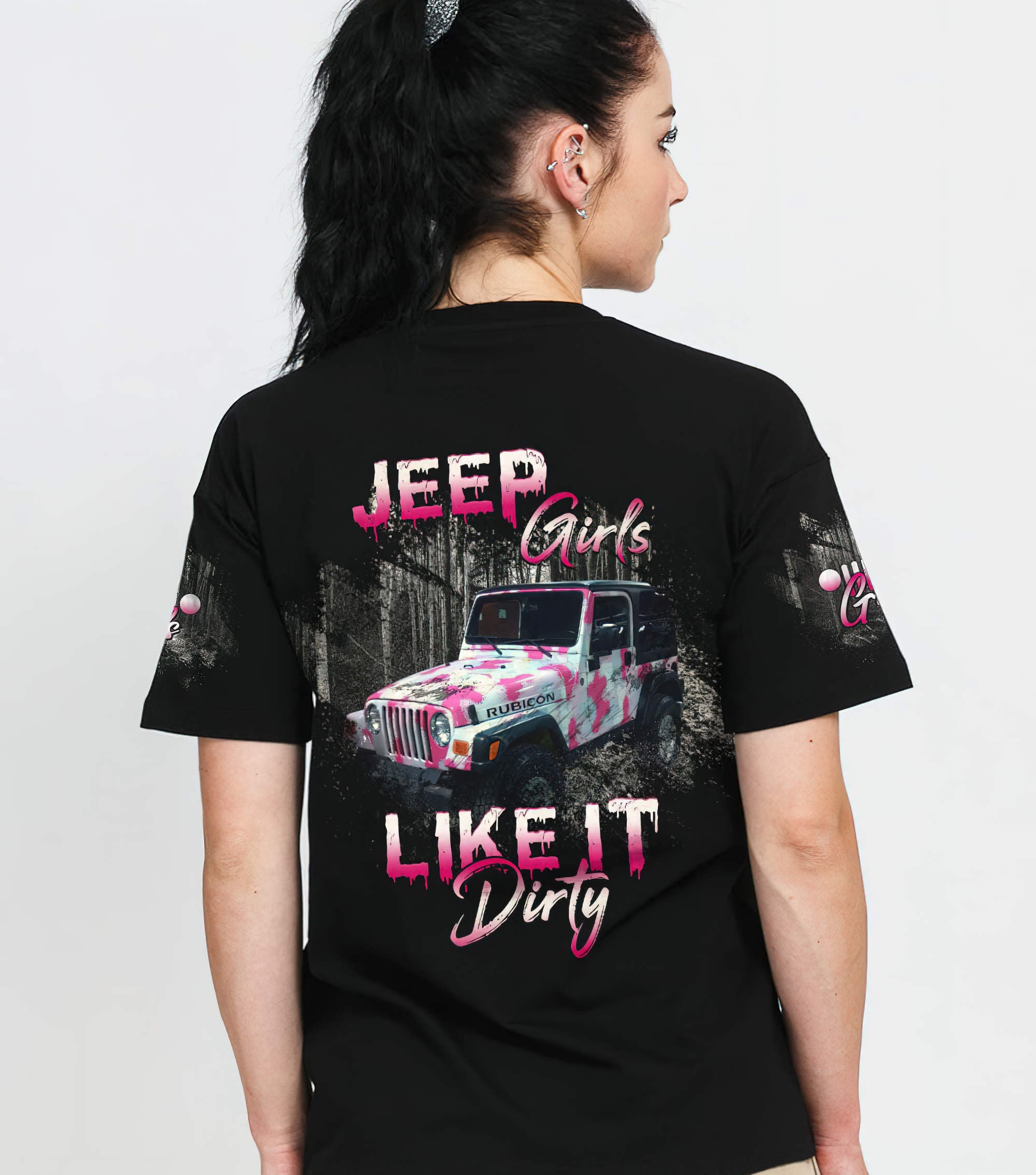 jeep-girls-like-it-dirty-1-t-shirt