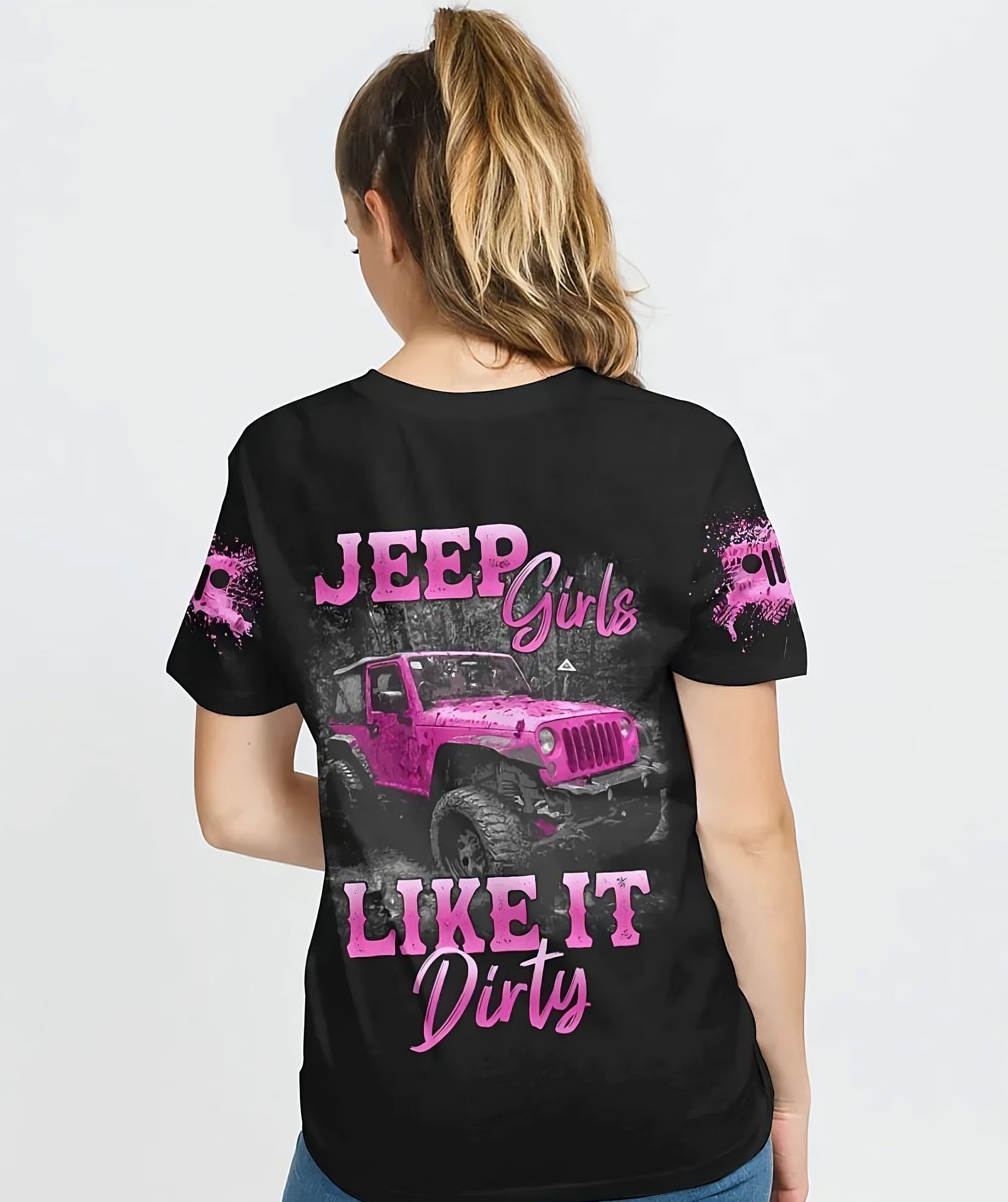 jeep-girls-like-it-dirty-pink-jeep-all-over-print-t-shirt