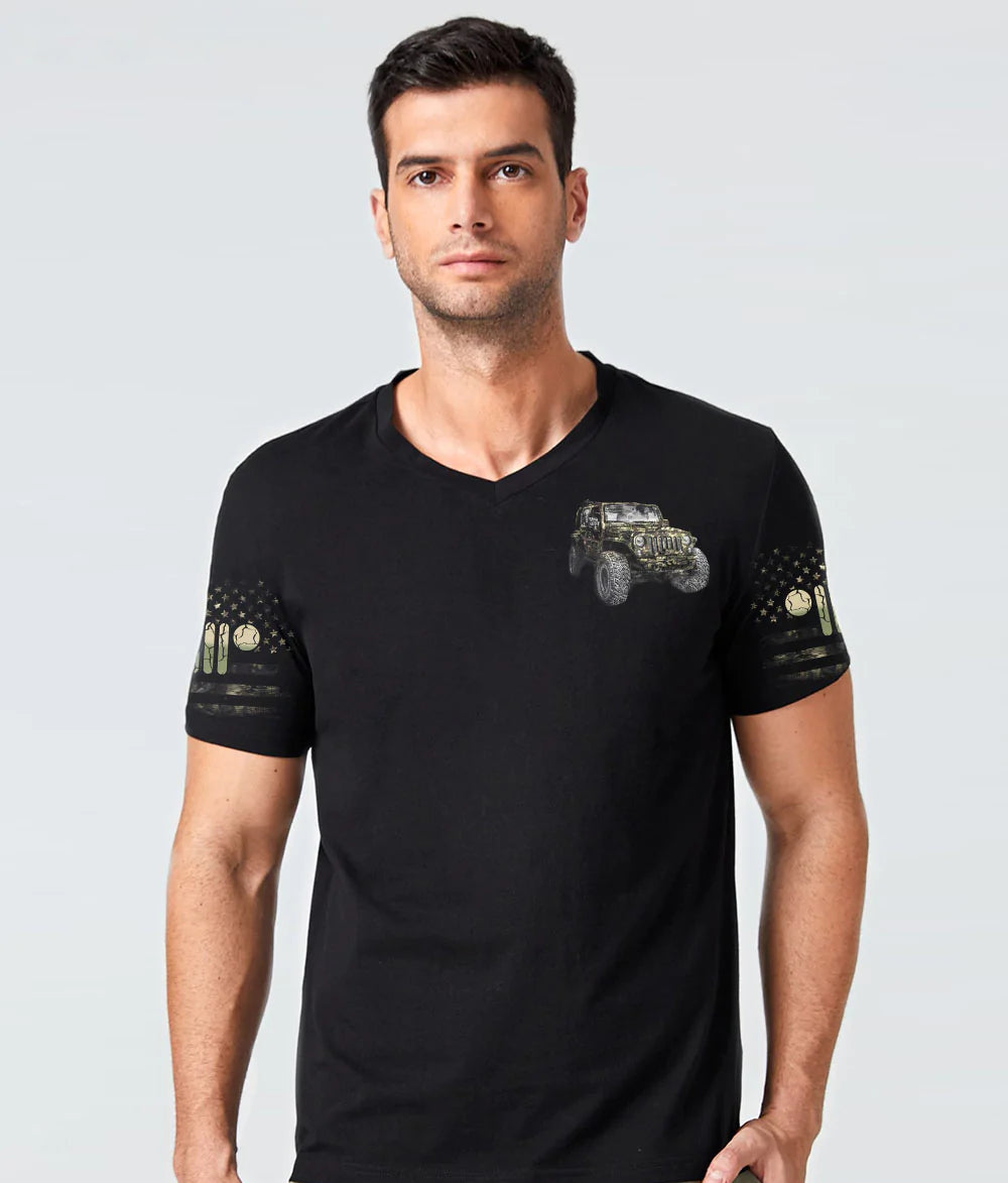 never-underestimate-an-old-man-jeep-t-shirt