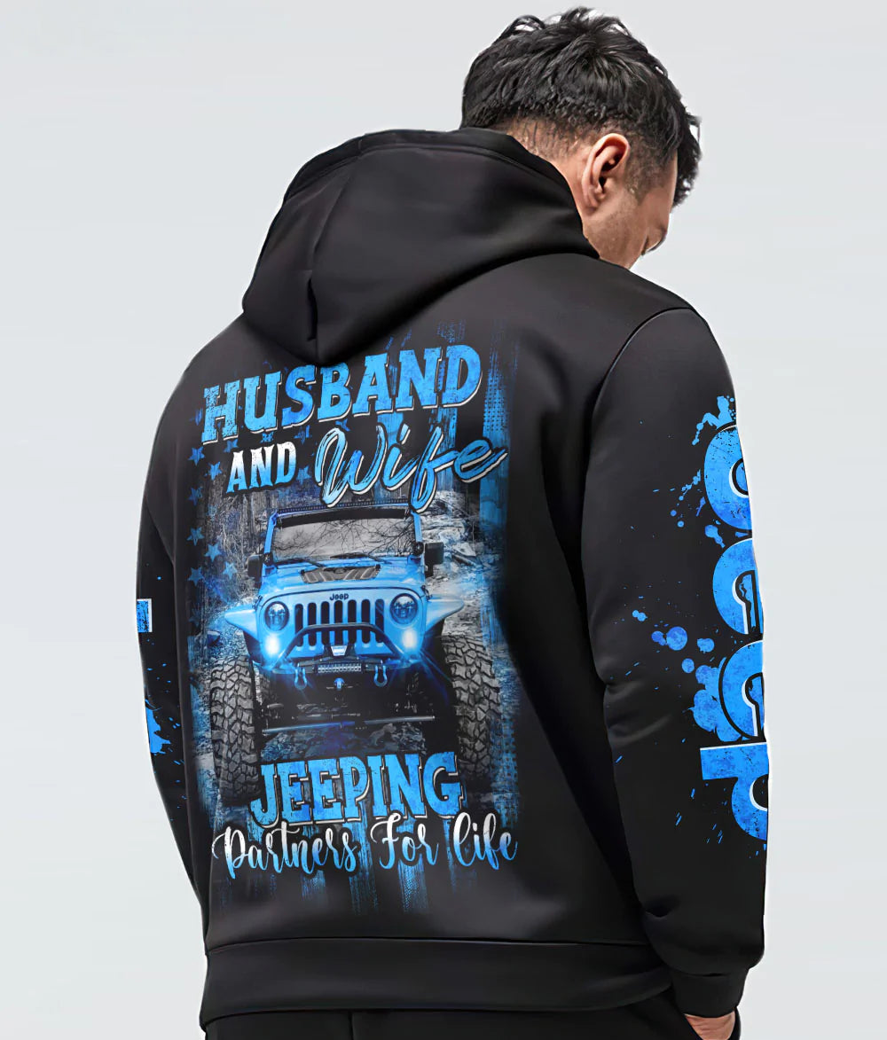 husband-and-wife-jeep-couple-hoodie