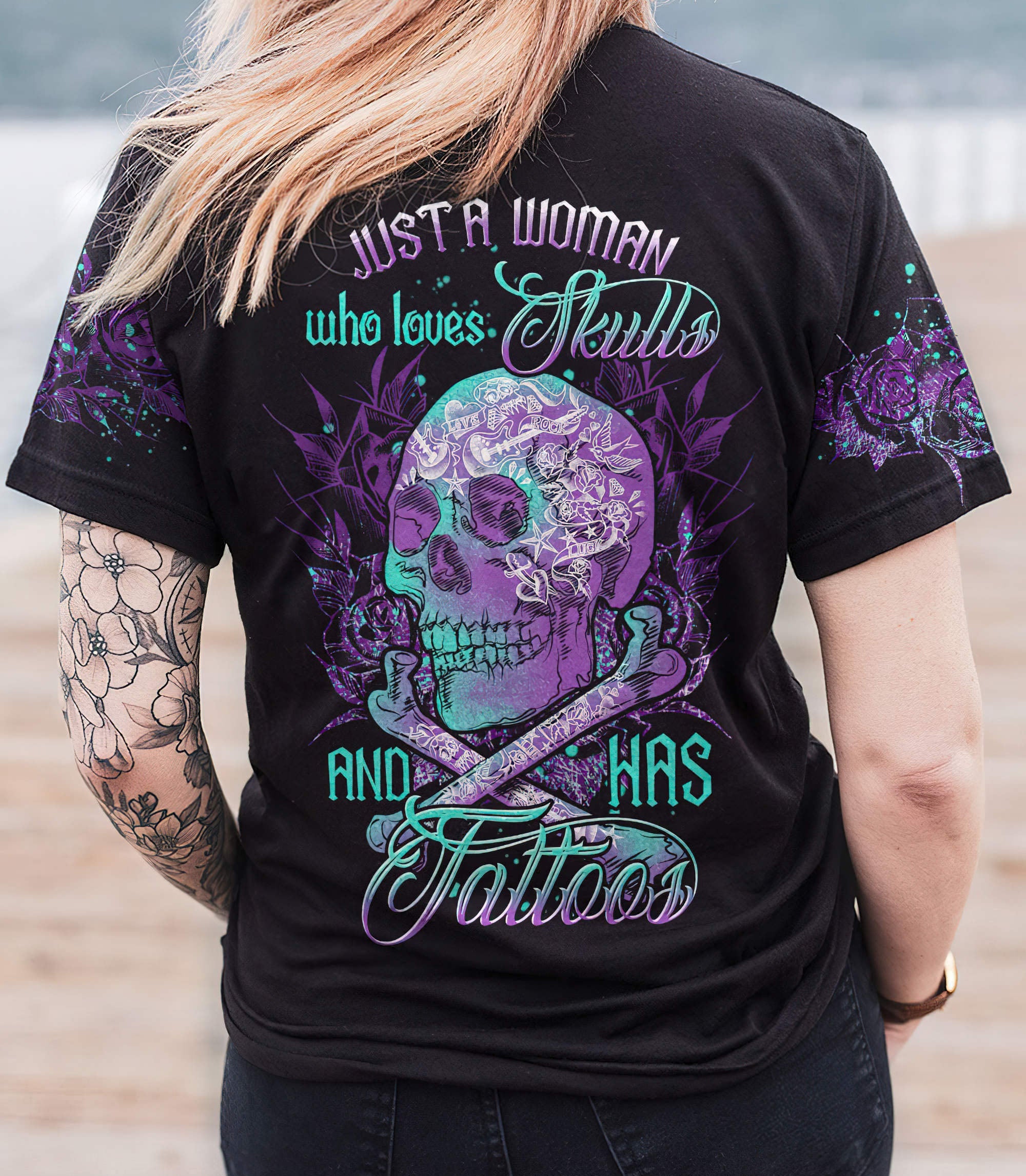 just-a-woman-who-loves-skulls-and-has-tattoos-all-over-print-t-shirt