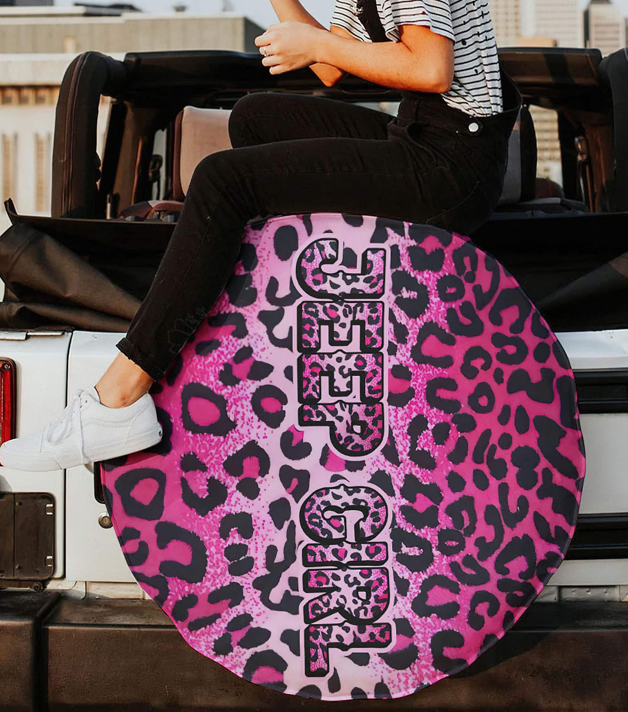 jeep-girl-pink-leopard-spare-tire-cover