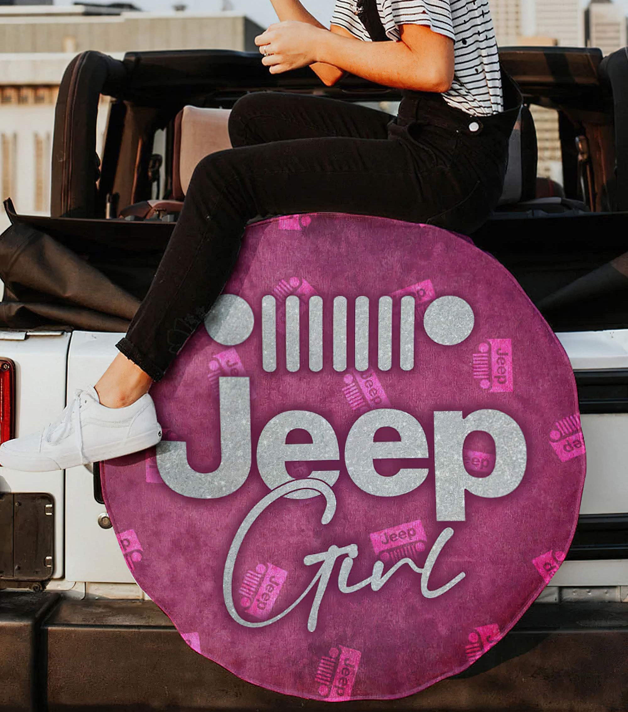 luxury-jeep-girl-pink-spare-tire-cover