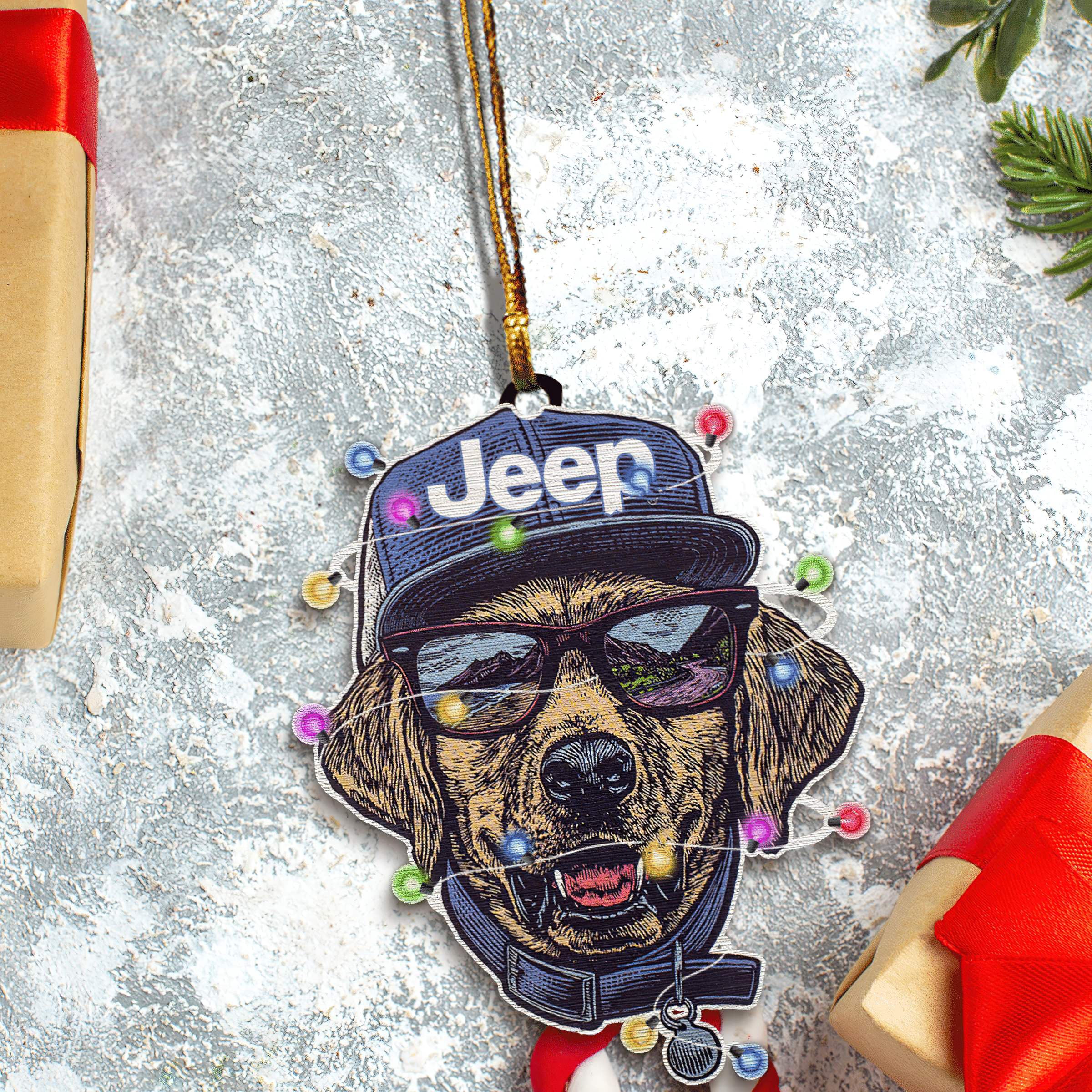 gloden-jeep-christmas-ornaments