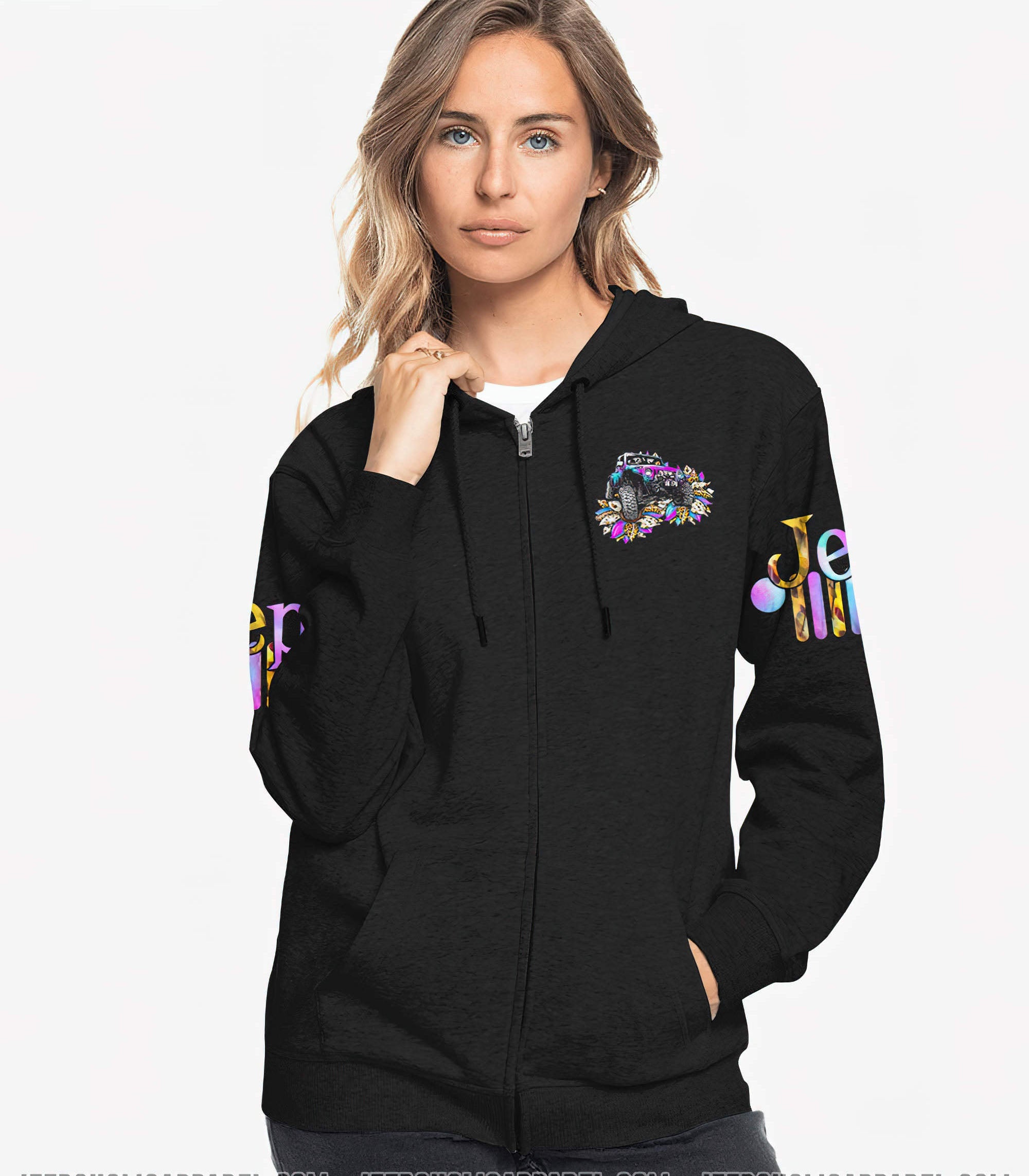 in-a-world-full-of-roses-be-a-sunflower-jeep-hoodie