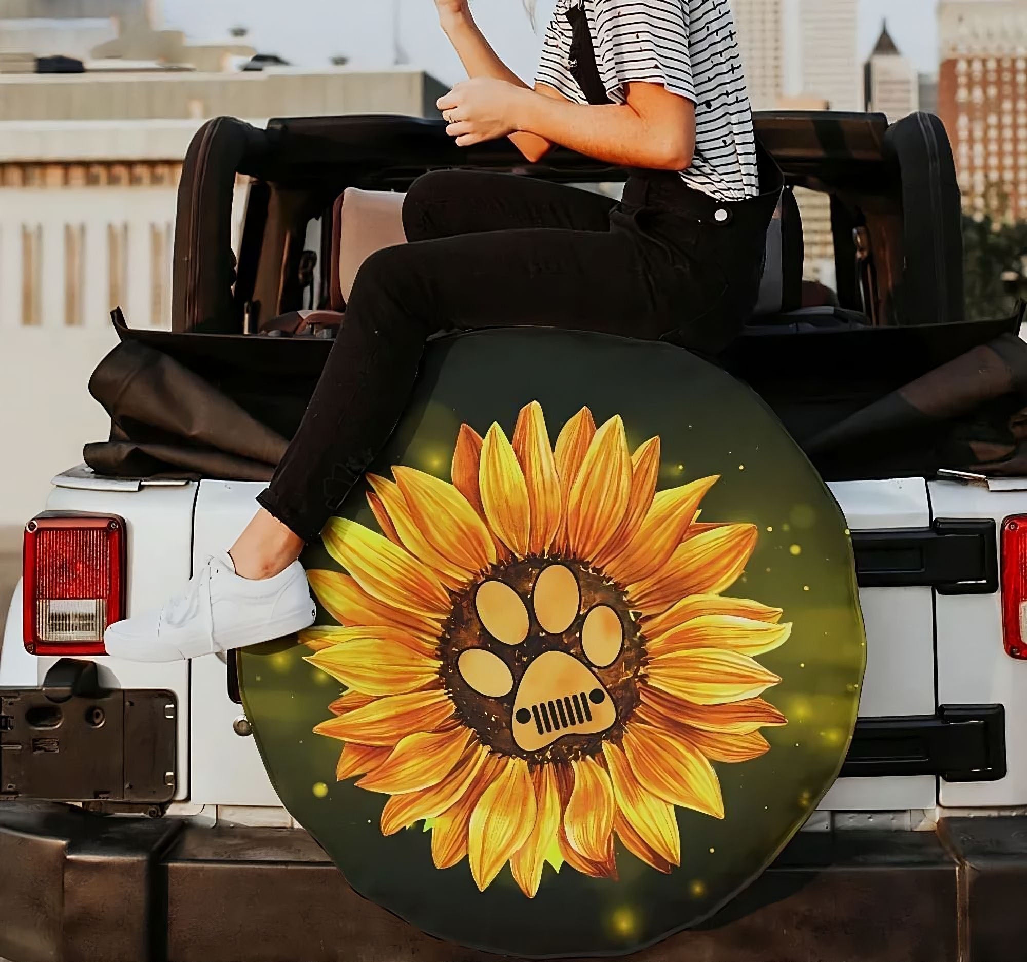 jeep-dog-paw-sunflower-automotive-spare-tire-cover