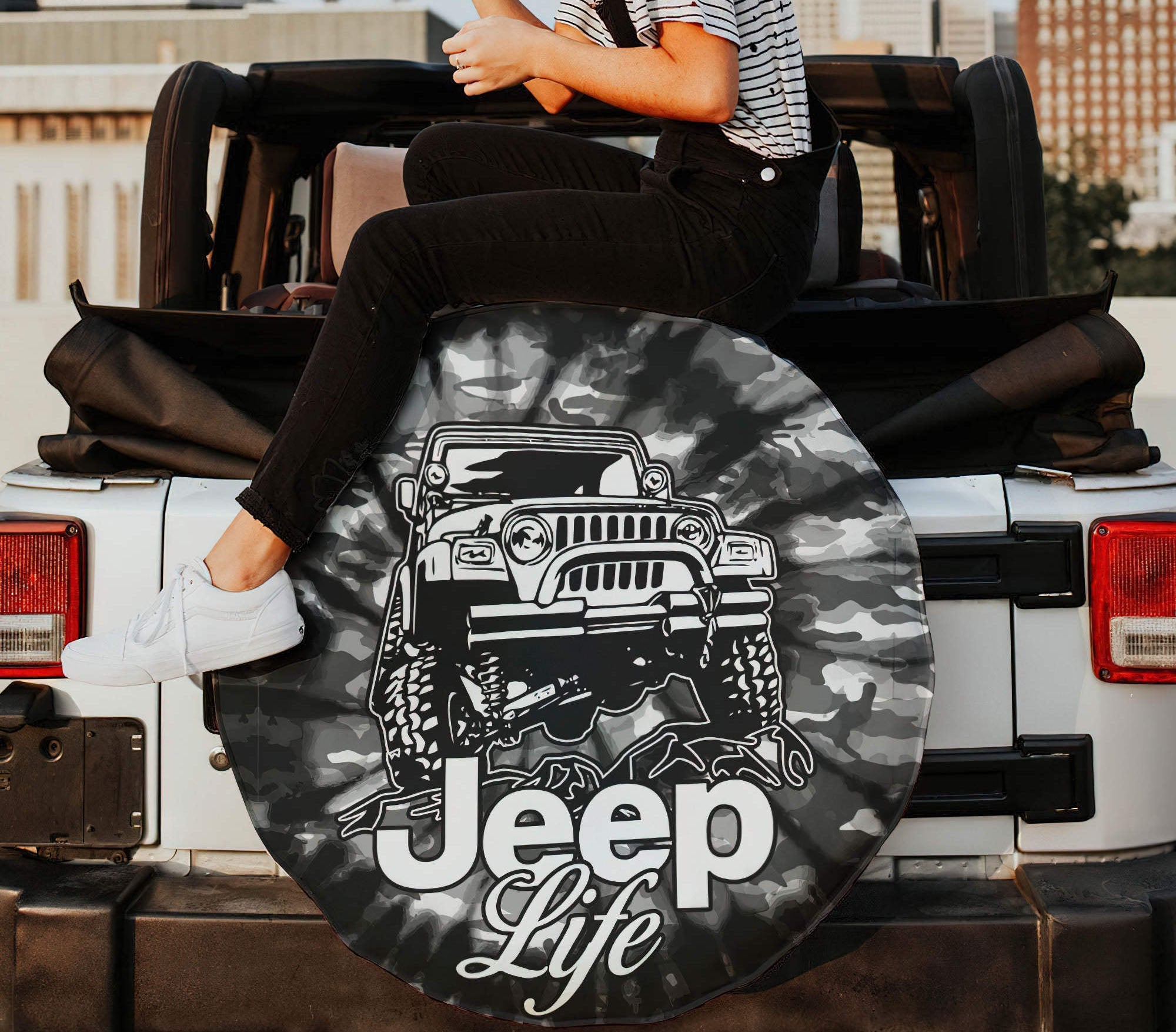 jeep-life-bw-camo-spare-tire-cover