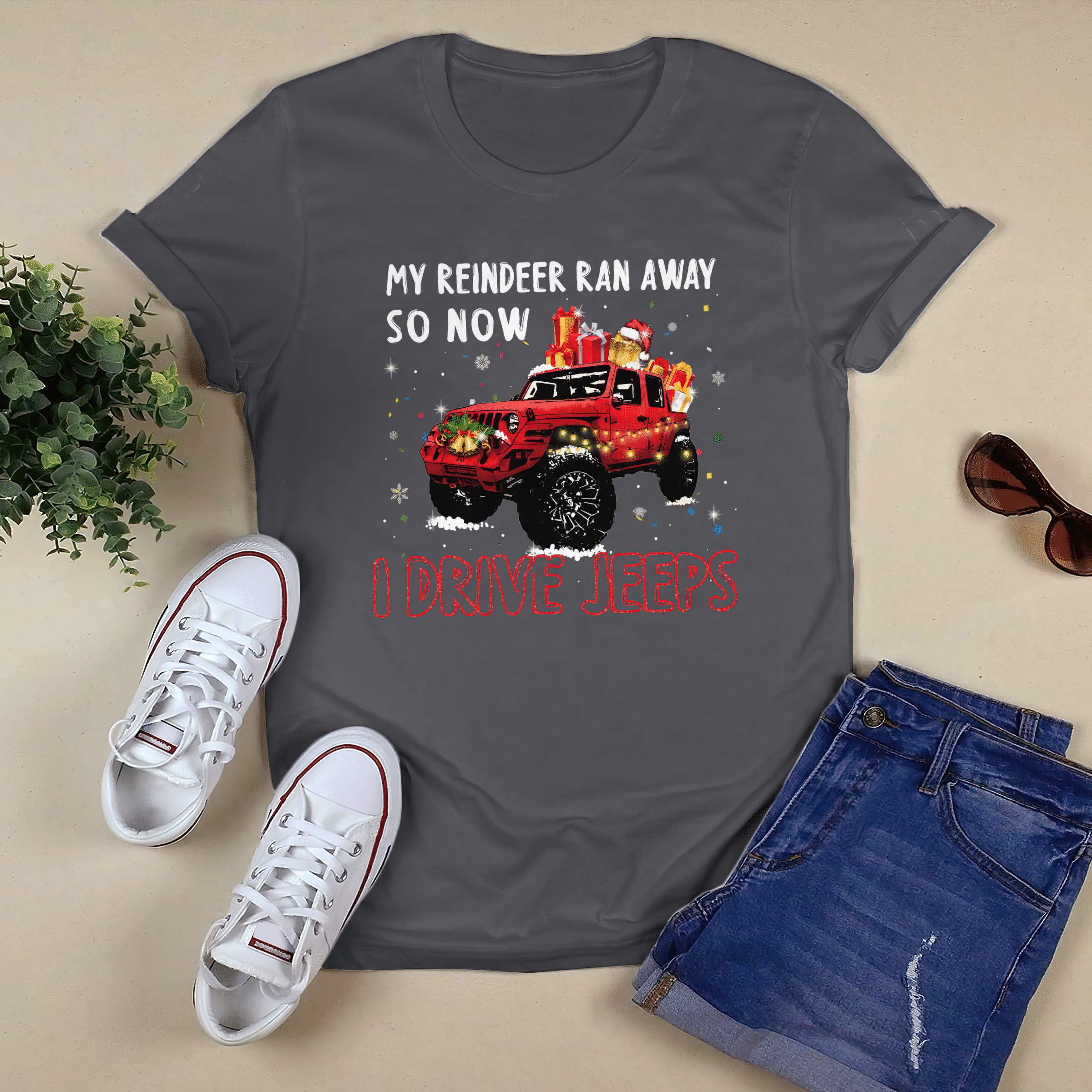 run-away-jeep-christmas-t-shirt