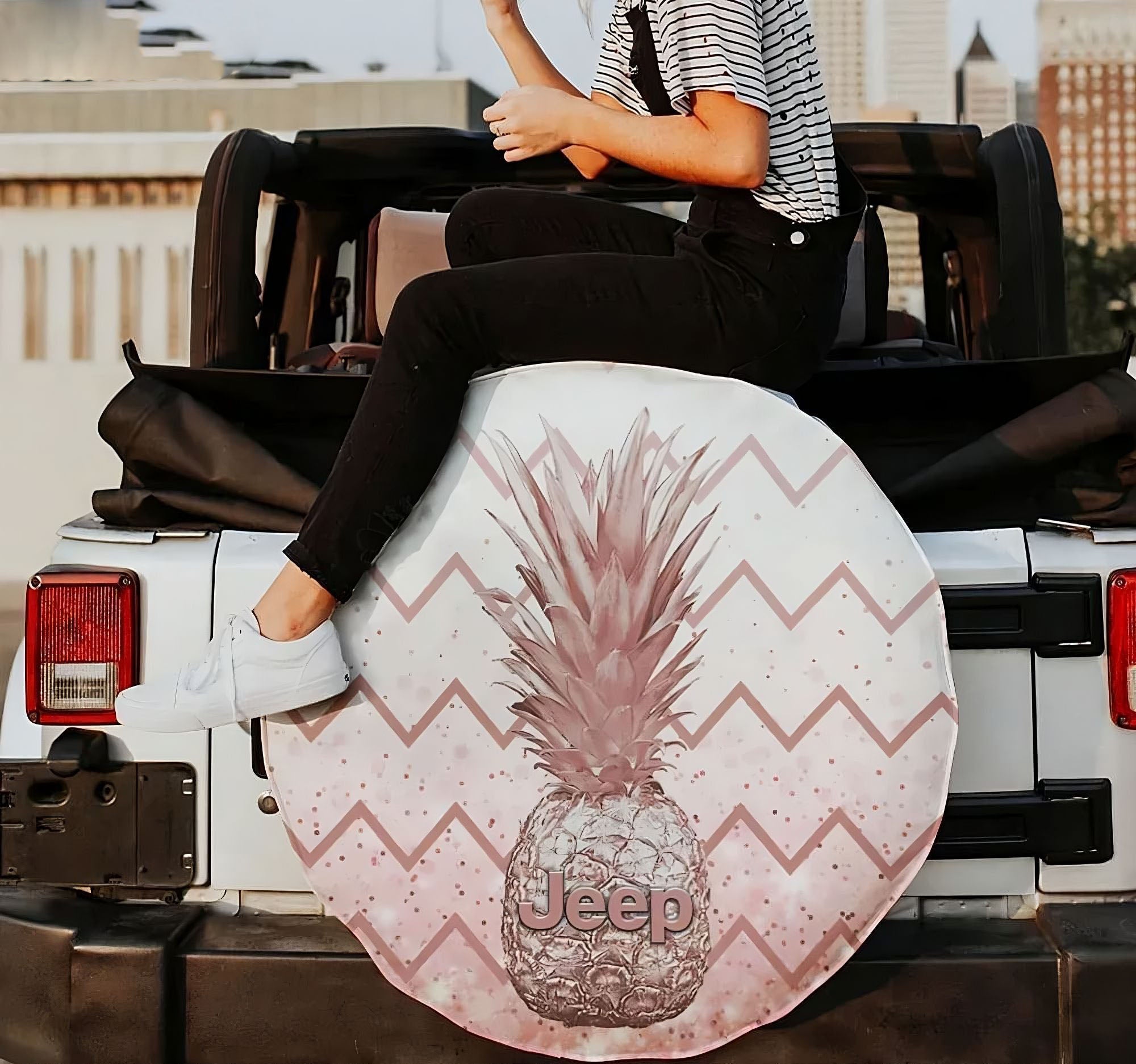 jeep-pineapple-automotive-spare-tire-cover