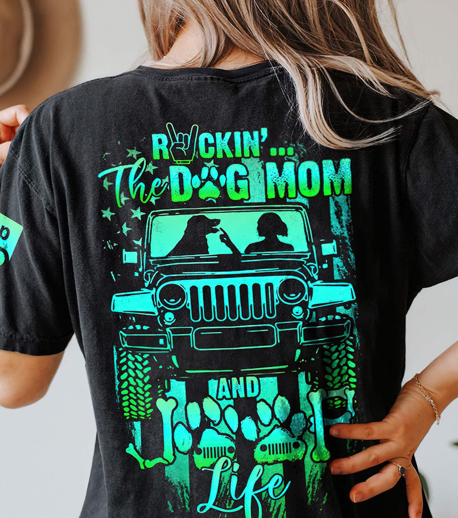 rockin-the-dog-mom-and-jeep-life-teal-t-shirt