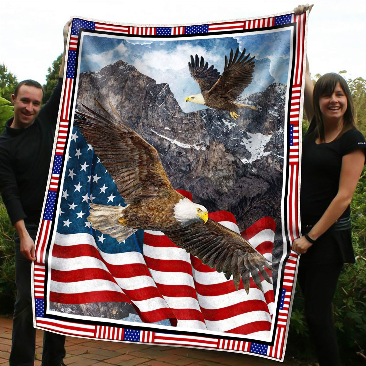 america-eagle-fly-on-the-mountain-blanket-and-quilt