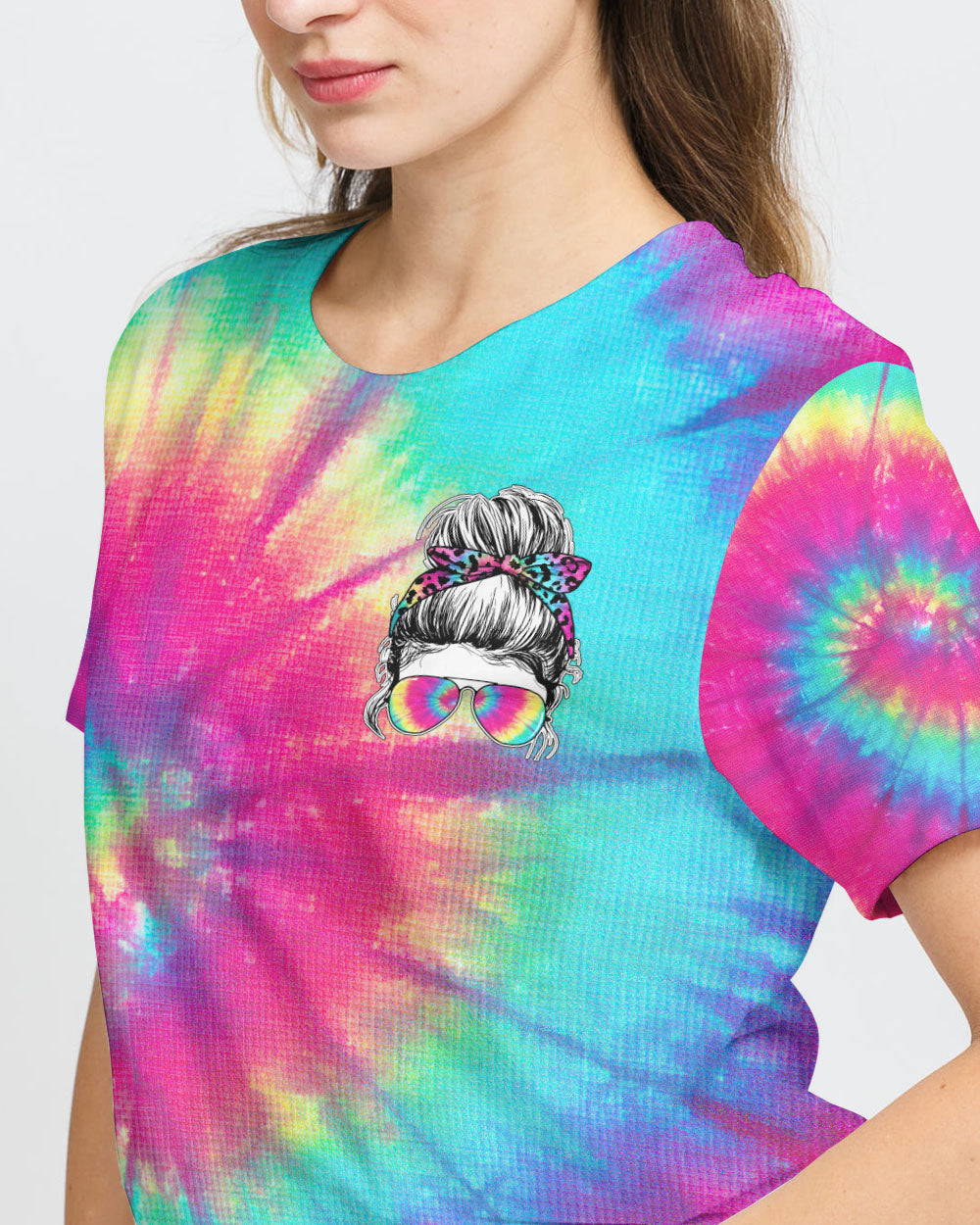 one-loved-mama-messy-bun-tie-dye-womens-skull-t-shirt