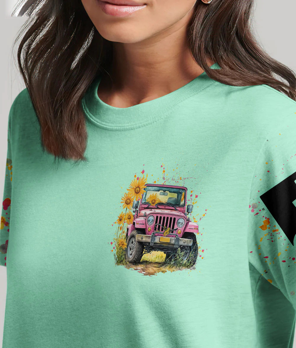 never-underestimate-an-old-lady-jeep-t-shirt