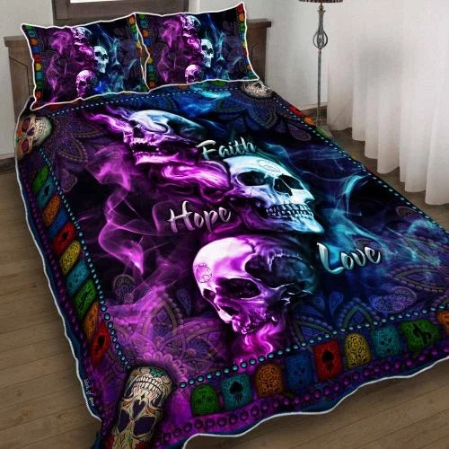 Skull. Faith Hope Love Quilt Bed Set